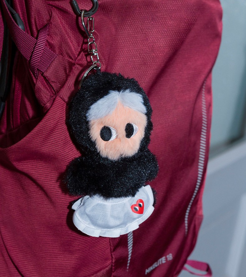正規品 【YiaYia and friends】 DOLL KEYRING ロバ イヤイヤ SANTA DOLL KEYRING サンタ ロバ サンタ イヤイヤ キーリング ぬいぐるみ キーホルダー
