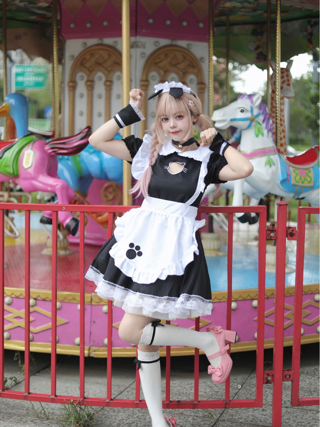 日韓透かし彫りかわいい猫メイド服ロリータアニメ服装2次元セクシーな 日韓透かし彫りかわいい猫メイド服ロリータアニメ服装2次元セクシーな