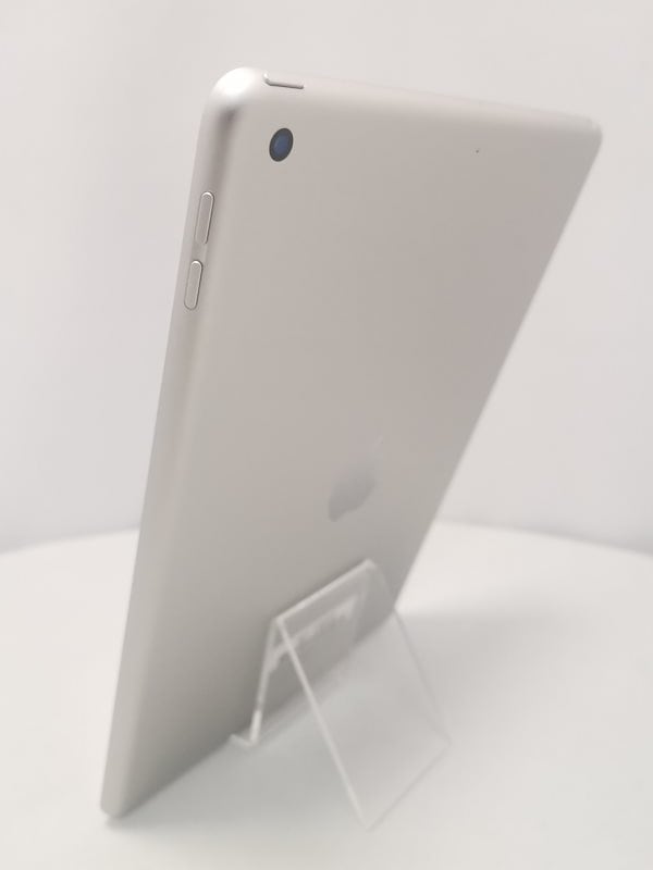 iPad - ipad 第7世代　128gb スペースグレイ　10.2インチ　整備済品　新品 iPad Wi-Fi 128GB - スペースグレイ（第7世代） [整備済製品