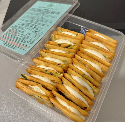 台湾　ティンマン　ヌガークラッカー ロイヤルニッコー台北　サニーヒルズ　東方美人 台湾 お土産 お菓子 老爺大飯店 ホテルロイヤルニッコー台北