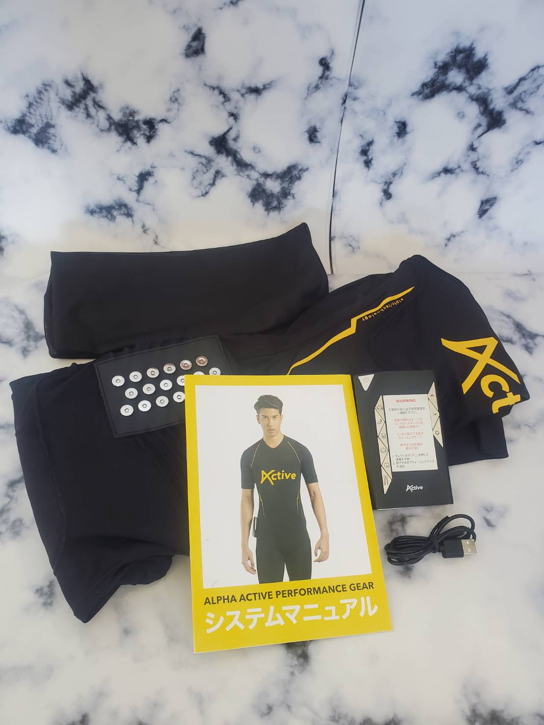 【着るだけジム】 全身EMSスーツ Active EMS パフォーマンスギア XSサイズ トレーニング・ダイエットの効率アップ 【着るだけジム】 全身EMSスーツ Active EMS パフォーマンスギア XSサイズ トレーニング・ダイエットの効率アップ