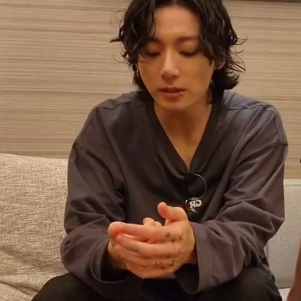 graffitionmind ジョングク着用 ロングスリーブTシャツ Qoo10] GRAFFITIONMIND BTS ジョングク着用 【GRAFFIT