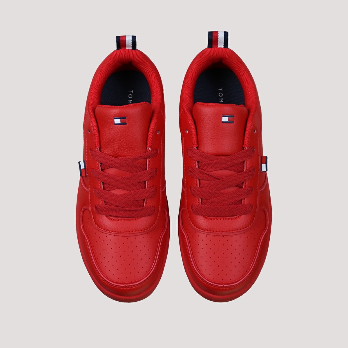 【クリアランスセール】【正規品】TOMMY HILFIGER(トミーヒルフィガー) CADE COURT LOW ケード コート ロー RED 【クリアランスセール】【正規品】TOMMY HILFIGER(トミーヒルフィガー) CADE COURT LOW ケード コート ロー RED