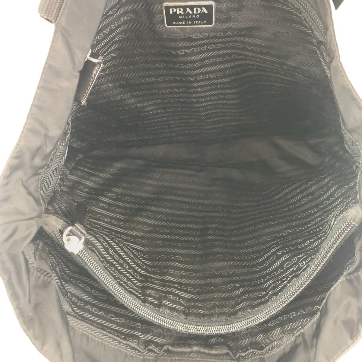 テスート 三角ロゴプレート ブラック 黒 シルバー金具 ナイロン トートバッグ ショルダーバッグ レディース 501162 テスート 三角ロゴプレート ブラック 黒 シルバー金具 ナイロン トートバッグ ショルダーバッグ レディース 501162