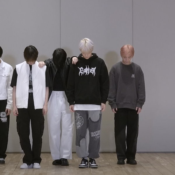 Qoo10] GOTTER GALLERY [TXT LESSERAFIM 着用]