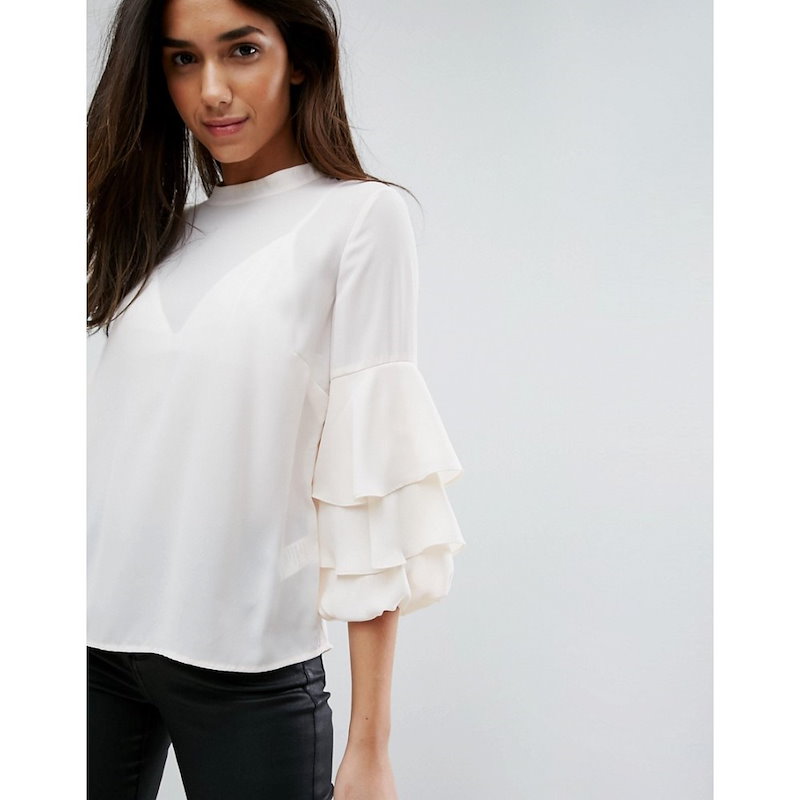 ウェアハウス レディース トップス【Warehouse Tiered Ruffle Sleeve Top】Cream ウェアハウス レディース トップス【Warehouse Tiered Ruffle Sleeve Top】Cream