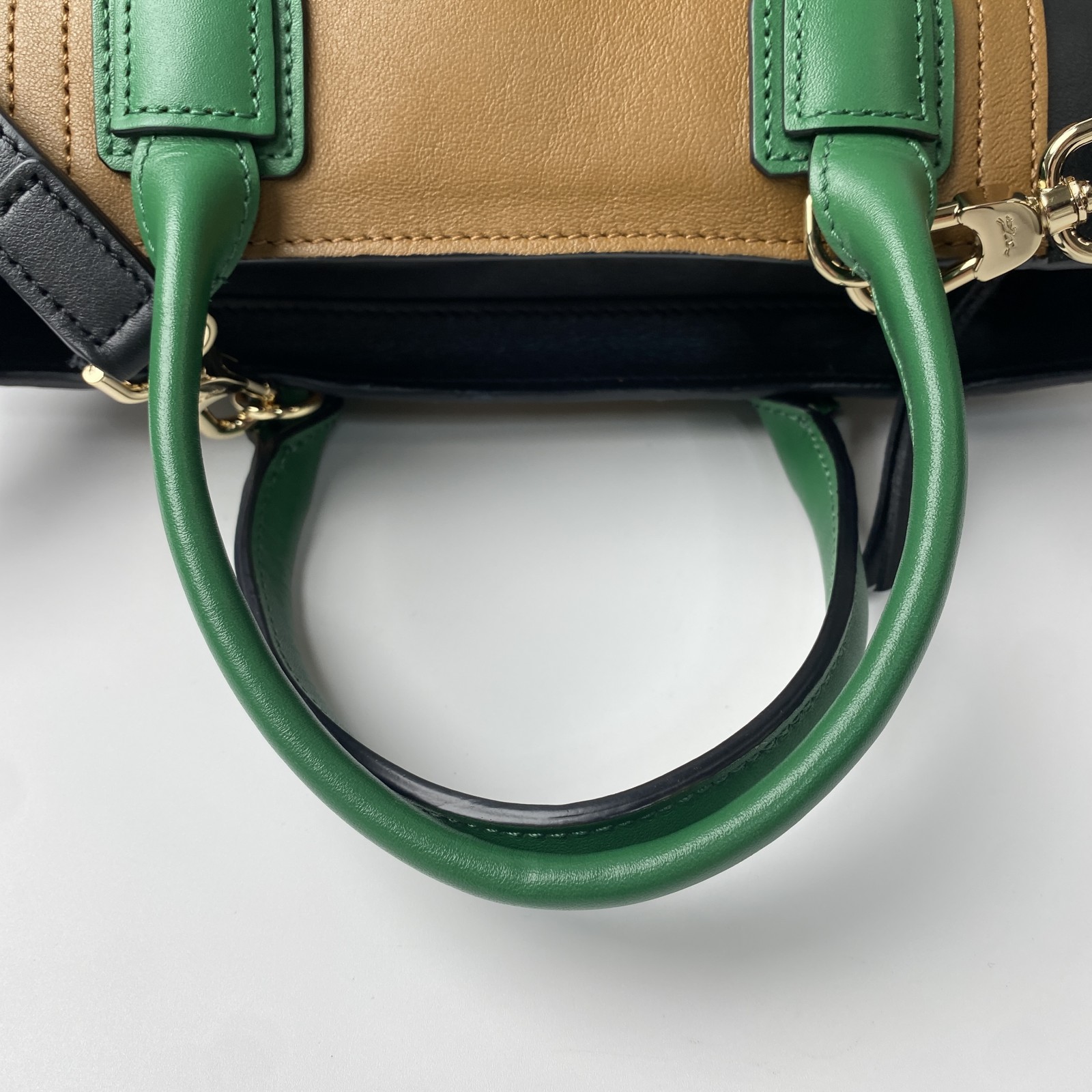 ロンシャン Longchanp レディース メールボックス トリコロール 2way ハンドバッグ ショルダーバッグ 斜めがけ クロスボディ ロンシャン Longchanp レディース メールボックス トリコロール 2way ハンドバッグ ショルダーバッグ 斜めがけ クロスボディ