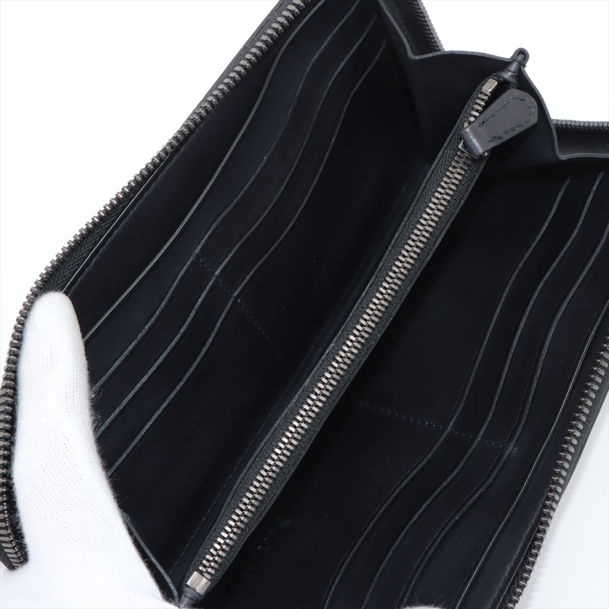 新品同様 カリグラフィ レザー 長財布 長財布 二つ折り ウォレット ラウンドファスナー メンズ EEE AW17-3 中古