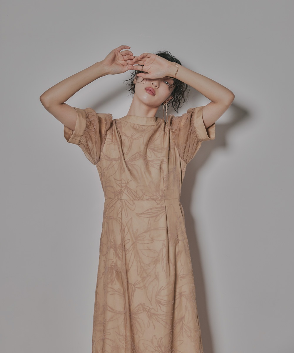 結婚式 ワンピース パーティードレス 花柄 ボウタイ リボン ハイネック Iライン ヴィンテージ フラワー フロッキー ロング丈 袖あり 半袖 五分袖 他と被らない オケージョン 1.5次会 結婚式 ワンピース パーティードレス 花柄 ボウタイ リボン ハイネック Iライン ヴィンテージ フラワー フロッキー ロング丈 袖あり 半袖 五分袖 他と被らない オケージョン 1.5次会