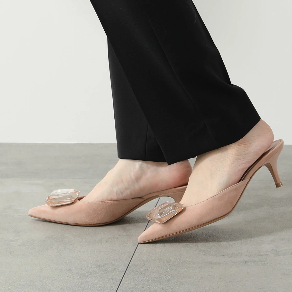 Gianvito Rossi ロゴ JAIPUR PUMP 85 クリスタル付き ミュール Gianvito Rossi ロゴ JAIPUR PUMP 85 クリスタル付き ミュール