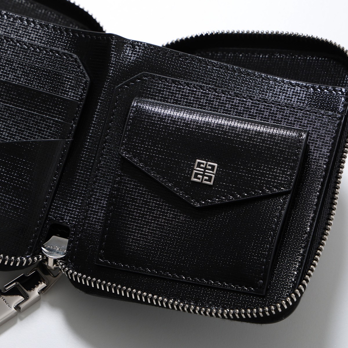 GIVENCHY ジバンシィ 二つ折り財布 COMPACT ZIPPED WALLET BK60F2 K1T4 メンズ レザー 4G ロゴ 小銭入れあり ミニ財布 001/BLACK GIVENCHY ジバンシィ 二つ折り財布 COMPACT ZIPPED WALLET BK60F2 K1T4 メンズ レザー 4G ロゴ 小銭入れあり ミニ財布 001/BLACK