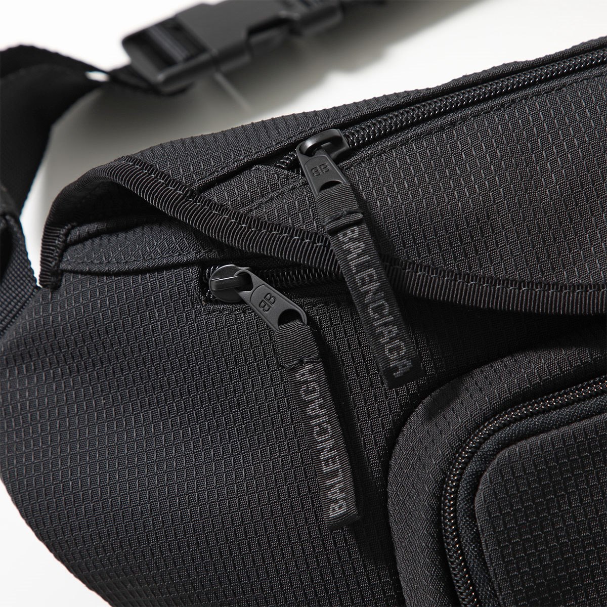 BALENCIAGA バレンシアガ ボディバッグ UNITY BELTPACK L 792072 2AA5S メンズ ベルトパック ロゴ 鞄 1000 BLACK