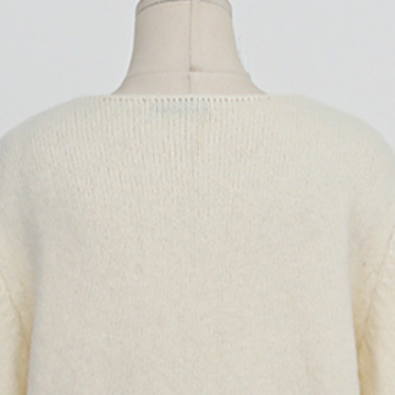 Click & Funny Mule ローズウールネックニット Click & Funny Mule ローズウールネックニット