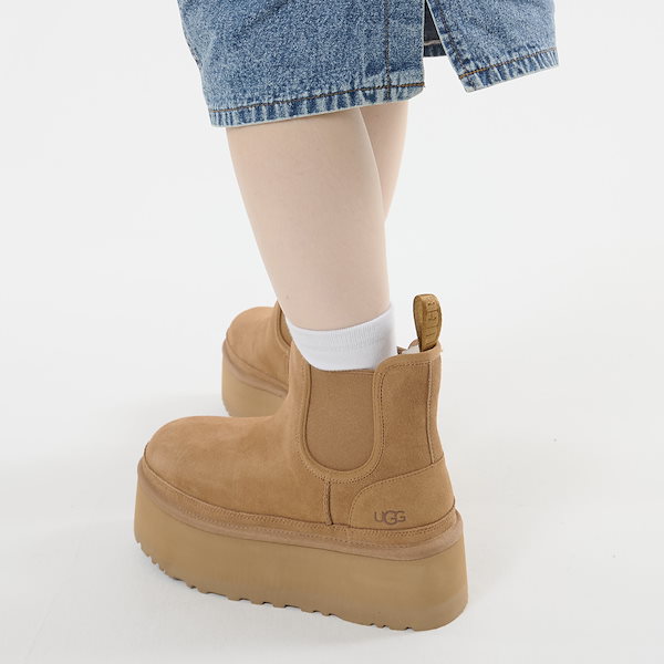 UGG ブーツ 軟らかく