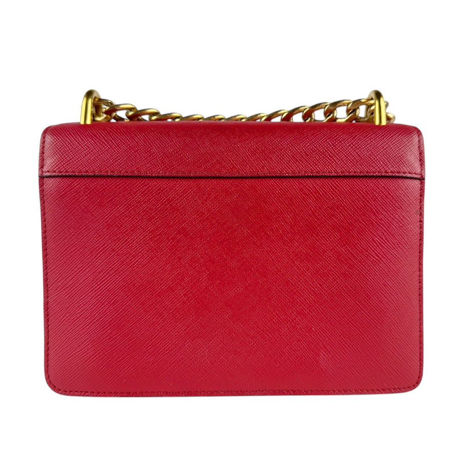 プラダ PRADA ショルダーバッグ レザー レッド ゴールド レディース z4666 プラダ PRADA ショルダーバッグ レザー レッド ゴールド レディース z4666