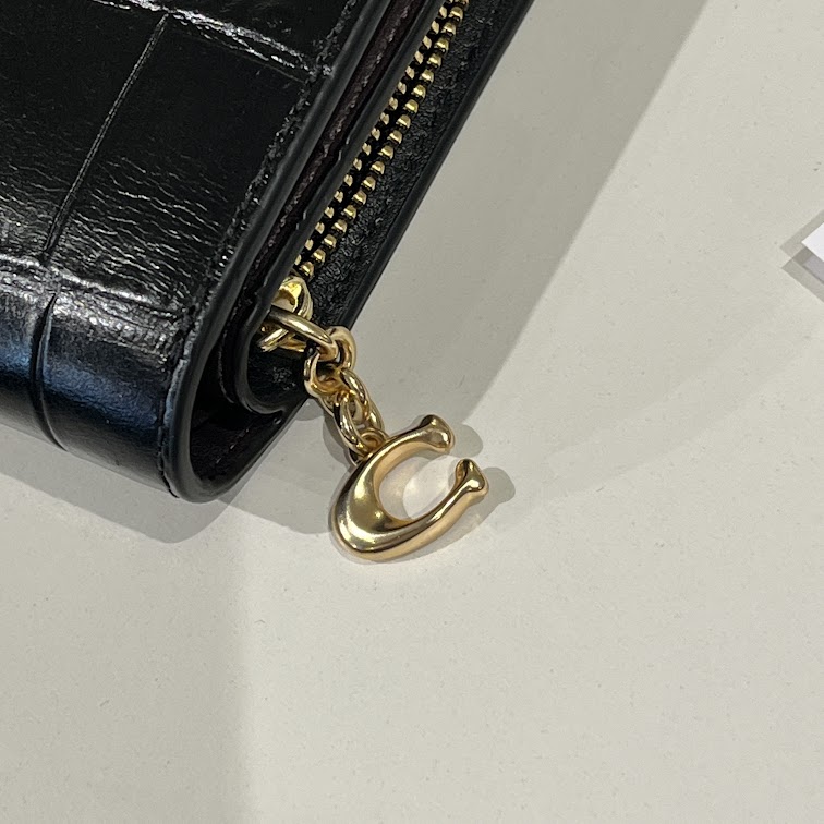 即発 アウトレット レディース 財布 レザー 折りたたみ財布 各種 C6092/C2862 即発 アウトレット レディース 財布 レザー 折りたたみ財布 各種 C6092/C2862