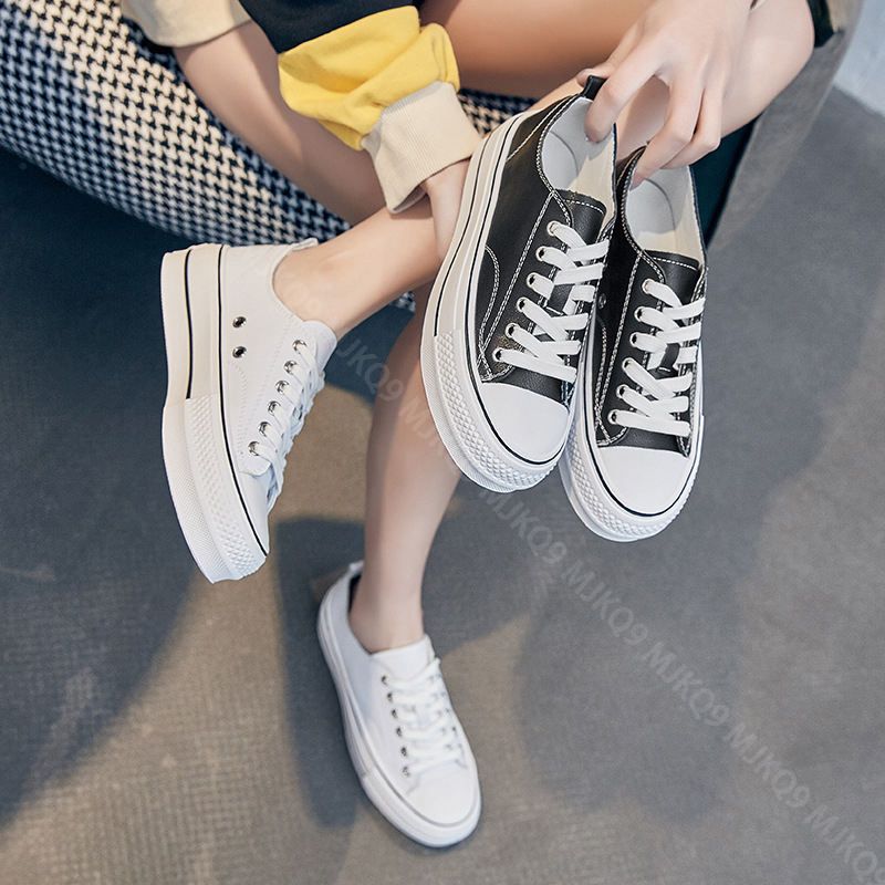 クーポン スニーカー クッション レディース 紐靴 ローヒール ローカット ランニングシューズ カジュアル レディース 厚底スニーカー 柔らか 快適 歩きやすい 旅行 トラベル 厚底 レースアップシュ クーポン スニーカー クッション レディース 紐靴 ローヒール ローカット ランニングシューズ カジュアル レディース 厚底スニーカー 柔らか 快適 歩きやすい 旅行 トラベル 厚底 レースアップシュ