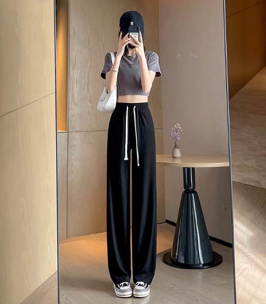 ボトムス パンツ ストレートパンツ カジュアルパンツ レギュラー丈 ストレート ポケット ハイウエスト ウエストゴム 伸縮性 かわいい 大人可愛い シンプル カジュアル 大人 おしゃれ お洒落 かっこ