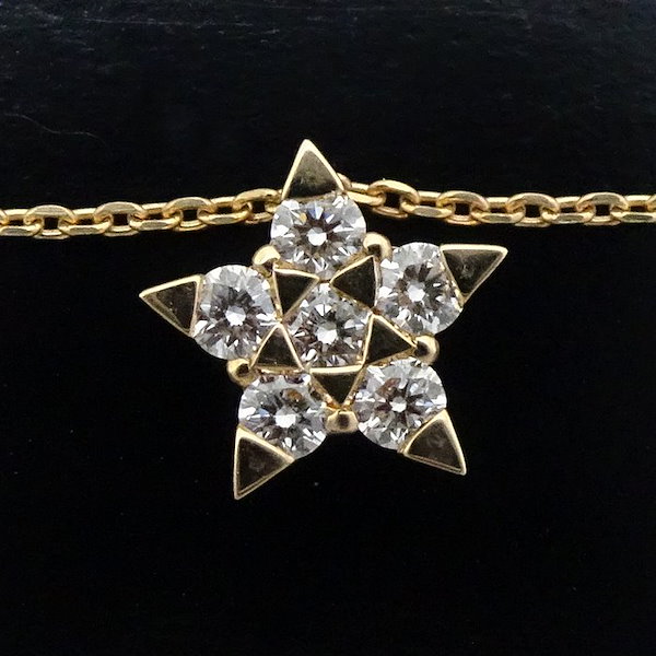 Qoo10] STAR JEWELRY ダイヤモンド ネックレス 星モチーフ ダ