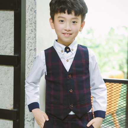 【即納】フォーマルスーツ 上下セット タキシード 男の子 スーツ キッズ 子供 3点セット ベスト チェック柄 入学式 入園式 七五三 結婚式 発表会