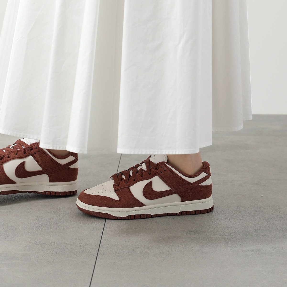 NIKE ナイキ スニーカー WMNS NIKE DUNK LOW ダンク HJ7673 レディース ローカット スウェード ロゴ シューズ 靴 001/PHANTOM-RED-SEPIA-SAIL NIKE ナイキ スニーカー WMNS NIKE DUNK LOW ダンク HJ7673 レディース ローカット スウェード ロゴ シューズ 靴 001/PHANTOM-RED-SEPIA-SAIL