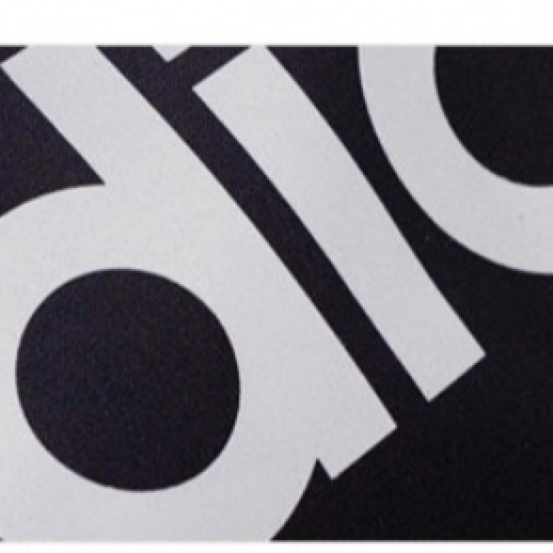 アディダスリニアエッセンシャル BWL IP9785 アディダスリニアエッセンシャル BWL IP9785