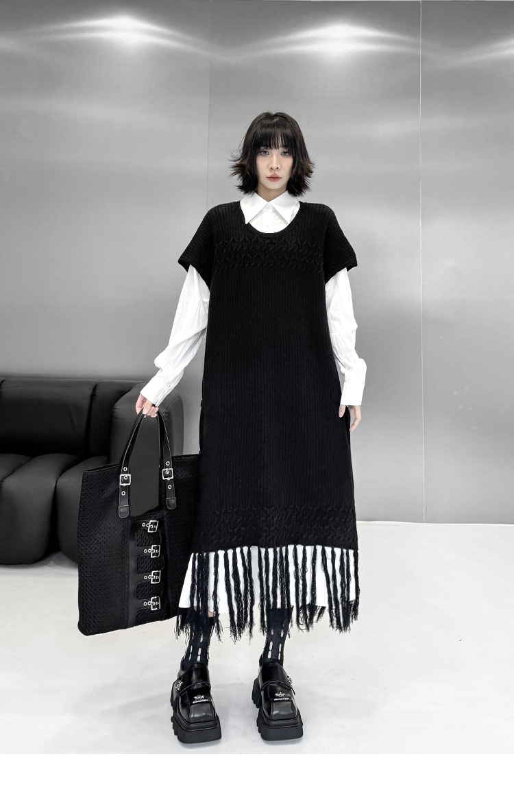 【J.Fashion】 2025秋 ニットワンピース 袖なし おしゃれ レディース ノースリーブ フリンジ ニットベスト 関連商品購入可能 メガ割 【J.Fashion】 2025秋 ニットワンピース 袖なし おしゃれ レディース ノースリーブ フリンジ ニットベスト 関連商品購入可能 メガ割