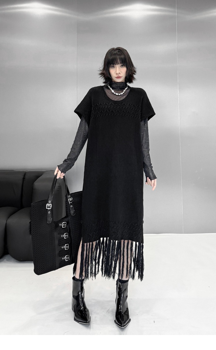 【J.Fashion】 2025秋 ニットワンピース 袖なし おしゃれ レディース ノースリーブ フリンジ ニットベスト 関連商品購入可能 メガ割 【J.Fashion】 2025秋 ニットワンピース 袖なし おしゃれ レディース ノースリーブ フリンジ ニットベスト 関連商品購入可能 メガ割