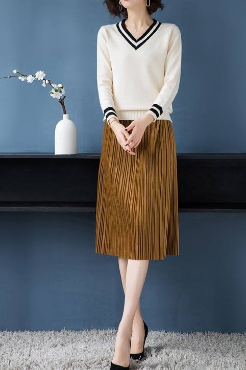 ライン セーター ニット レディース 長袖 Vネック カレッジ ストライプ柄 トップス 袖あり きれいめ シンプル おしゃれ 大人可愛い 大人女子 ラブリー キュート ガーリー エレガント 白 ホワイ ライン セーター ニット レディース 長袖 Vネック カレッジ ストライプ柄 トップス 袖あり きれいめ シンプル おしゃれ 大人可愛い 大人女子 ラブリー キュート ガーリー エレガント 白 ホワイ