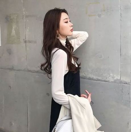 トップス 小さいサイズ モテアイテム シャツ 長袖 ハイネック スリム 細身 スマート フリル 薄手 無地 春 秋 10代 20代 30代 40代 レディース 女性用 OL 通勤 学生 通学 デート