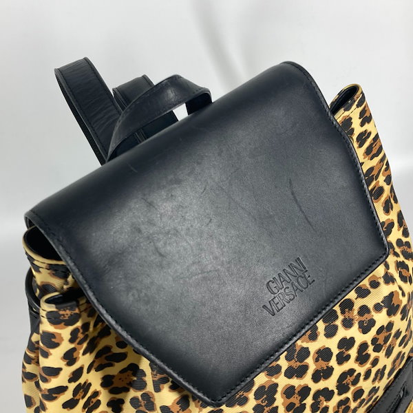 Qoo10] VERSACE リュックサック レオパード 豹柄 ヒョウ