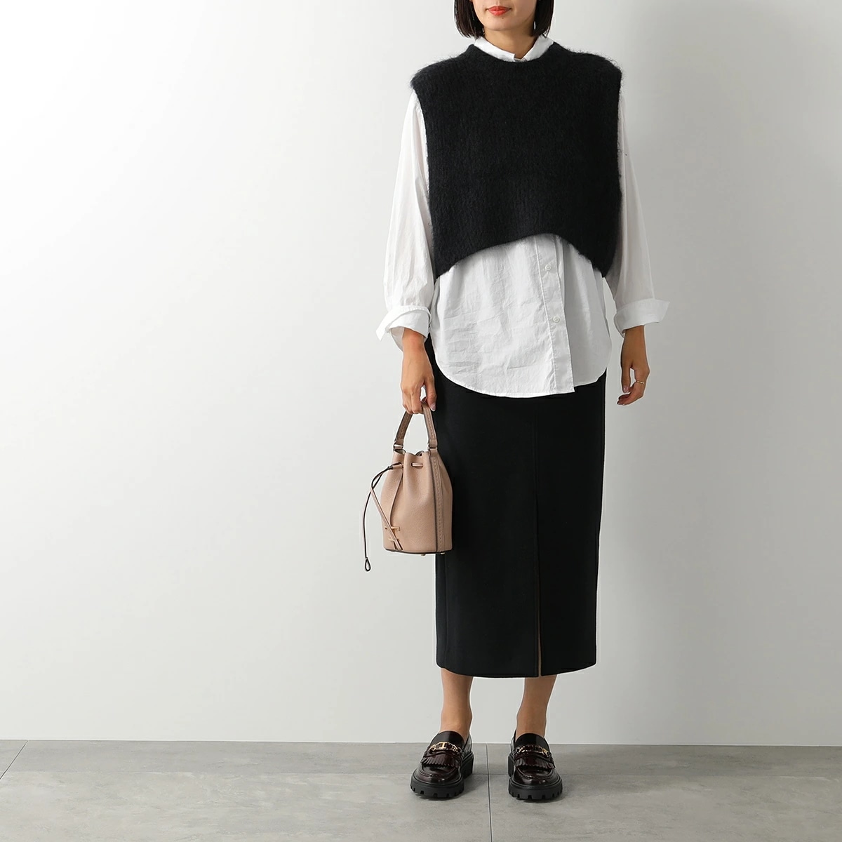 TODS トッズ ローファー XXW08J0GF80SHA レディース Tチェーン メタル フリンジ レザーシューズ チャンキーソール ラバーソール 靴 カラー