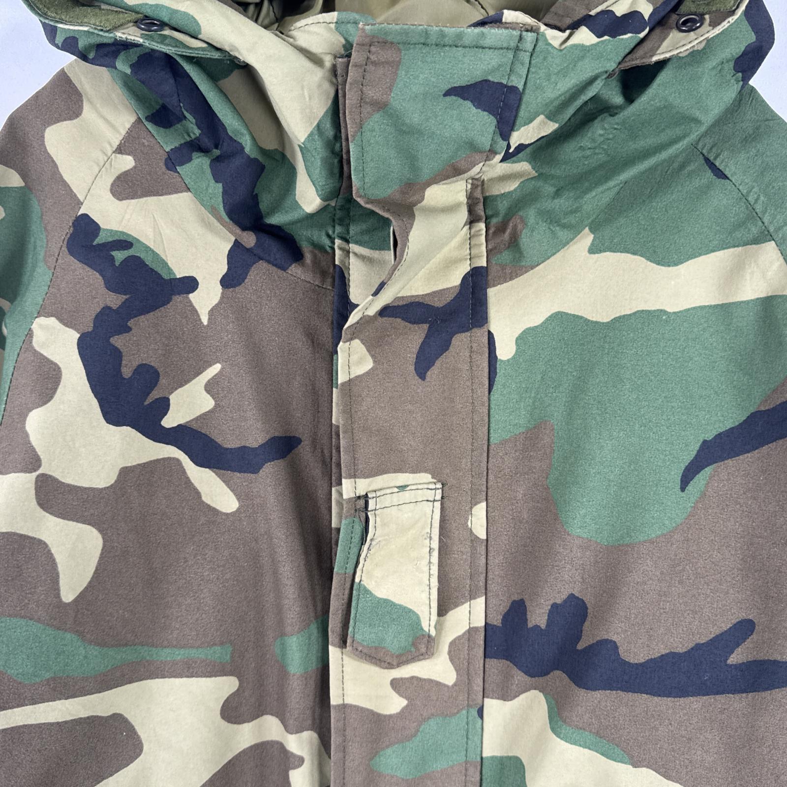 古着 90s/90年代 ヴィンテージ ミリタリージャケット ECWCS GORE-TEX ウッドランドカモ ゴアテックスパーカー 実物 medium regular メンズ 古着 90s/90年代 ヴィンテージ ミリタリージャケット ECWCS GORE-TEX ウッドランドカモ ゴアテックスパーカー 実物 medium regular メンズ