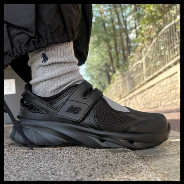 Qoo10] new balance Breeze V2 SD2202BK2