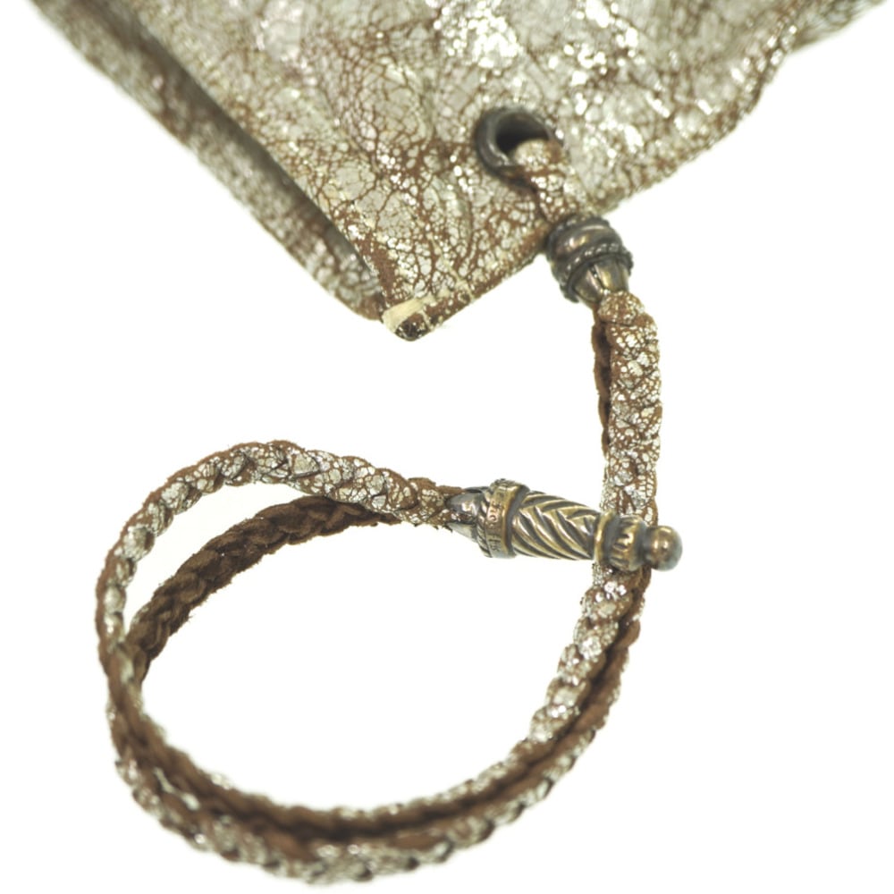 美品 フラット バッグ BSフレア クラッチバッグ クラッチバッグ レザー/シルバー925 シルバー 1631【中古】 レディース 美品 フラット バッグ BSフレア クラッチバッグ クラッチバッグ レザー/シルバー925 シルバー 1631【中古】 レディース