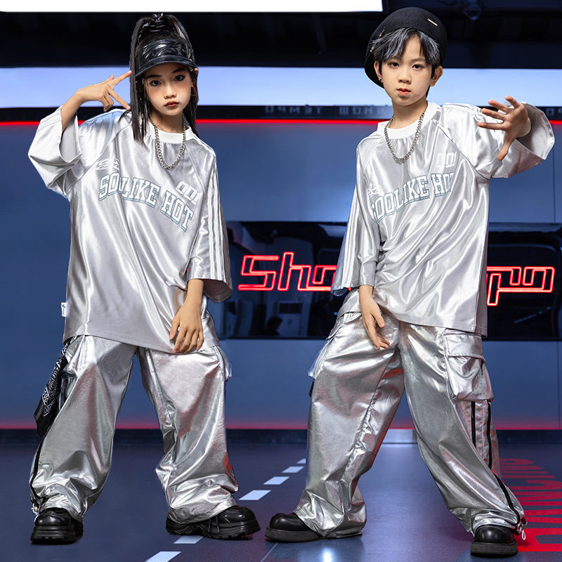 ストリートダンスのスーツの男の子のhiphopヒップホップのゆったりしたジャズダンスの服装の子供の女性の出演服の夏のファッションのブランドの服 ストリートダンスのスーツの男の子のhiphopヒップホップのゆったりしたジャズダンスの服装の子供の女性の出演服の夏のファッションのブランドの服