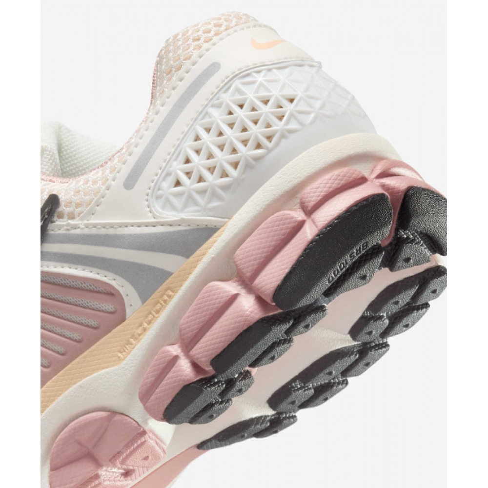 ナイキズームボメロ 5 W-セール:パールホワイト:パーティクルピンク:SALE/HF1877-102 ナイキズームボメロ 5 W-セール:パールホワイト:パーティクルピンク:SALE/HF1877-102