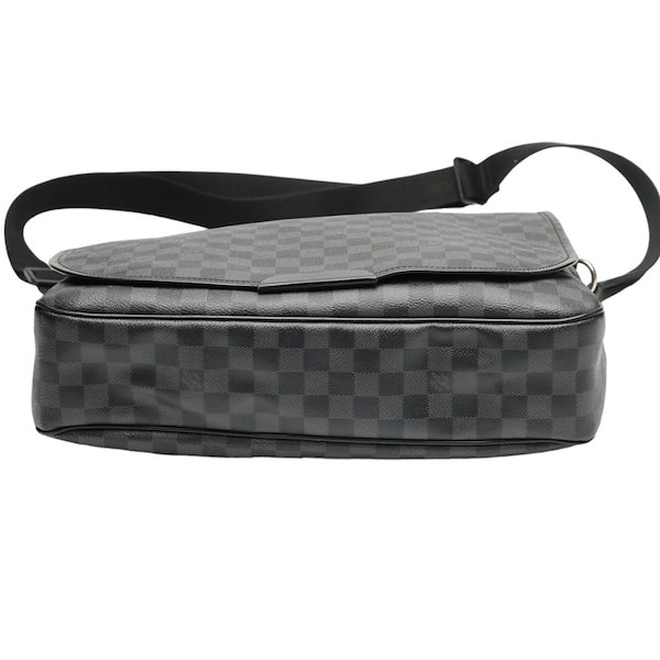 Qoo10] Louis Vuitton N58033 ダニエルGM ダミエグラフ
