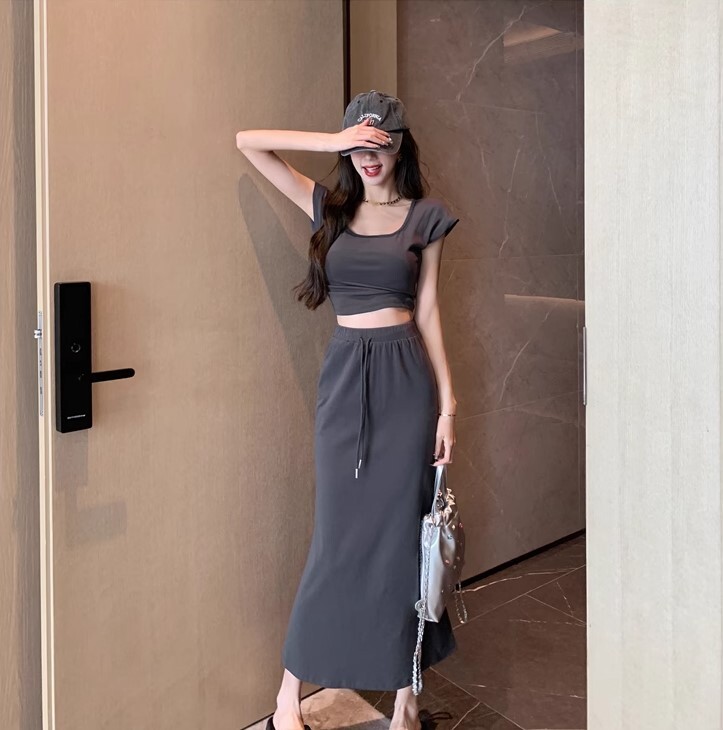 Tシャツ スカート 2点セット セットアップ スポーツカジュアル Tシャツ ロング丈 半袖 ハイウエスト かわいい 大人可愛い きれいめ シンプル カジュアル 大人 上品 おしゃれ お洒落 かっこいい Tシャツ スカート 2点セット セットアップ スポーツカジュアル Tシャツ ロング丈 半袖 ハイウエスト かわいい 大人可愛い きれいめ シンプル カジュアル 大人 上品 おしゃれ お洒落 かっこいい