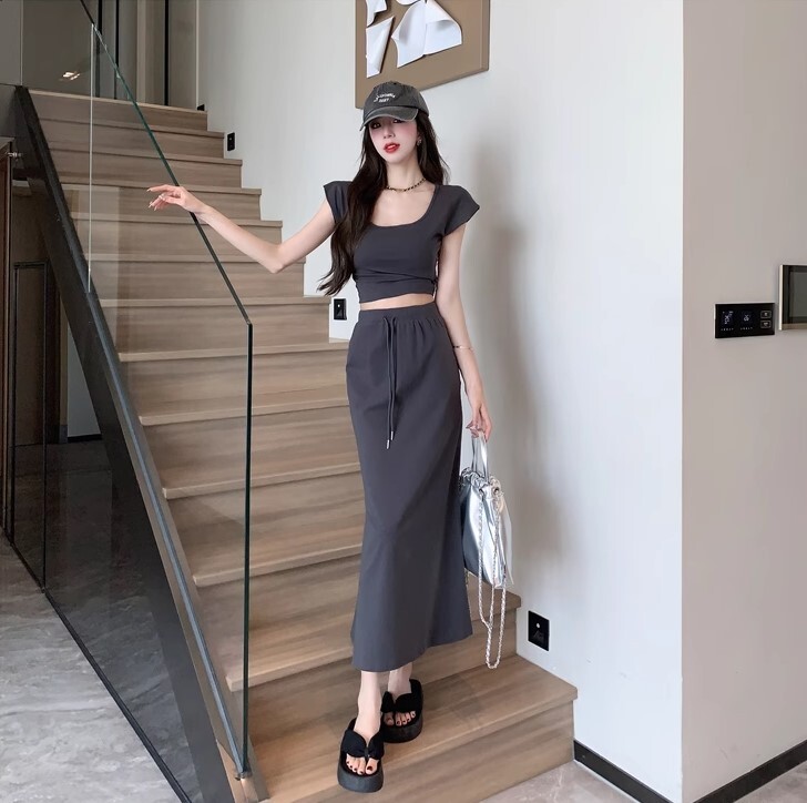 Tシャツ スカート 2点セット セットアップ スポーツカジュアル Tシャツ ロング丈 半袖 ハイウエスト かわいい 大人可愛い きれいめ シンプル カジュアル 大人 上品 おしゃれ お洒落 かっこいい Tシャツ スカート 2点セット セットアップ スポーツカジュアル Tシャツ ロング丈 半袖 ハイウエスト かわいい 大人可愛い きれいめ シンプル カジュアル 大人 上品 おしゃれ お洒落 かっこいい
