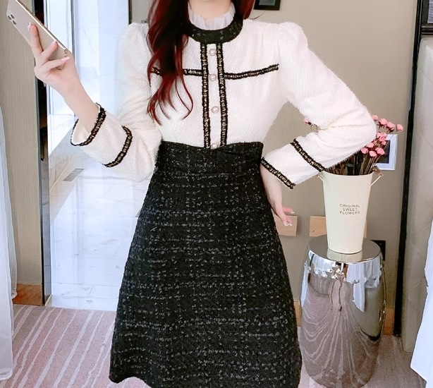 レディース ワンピース 膝丈 ミドル丈 長袖 ラウンドネック Aライン フリル ファスナー 切り替えデザイン ドッキング ベルベット かわいい 大人可愛い きれいめ 上品 おしゃれ レトロ ガーリー レディース ワンピース 膝丈 ミドル丈 長袖 ラウンドネック Aライン フリル ファスナー 切り替えデザイン ドッキング ベルベット かわいい 大人可愛い きれいめ 上品 おしゃれ レトロ ガーリー