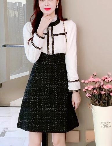 レディース ワンピース 膝丈 ミドル丈 長袖 ラウンドネック Aライン フリル ファスナー 切り替えデザイン ドッキング ベルベット かわいい 大人可愛い きれいめ 上品 おしゃれ レトロ ガーリー レディース ワンピース 膝丈 ミドル丈 長袖 ラウンドネック Aライン フリル ファスナー 切り替えデザイン ドッキング ベルベット かわいい 大人可愛い きれいめ 上品 おしゃれ レトロ ガーリー