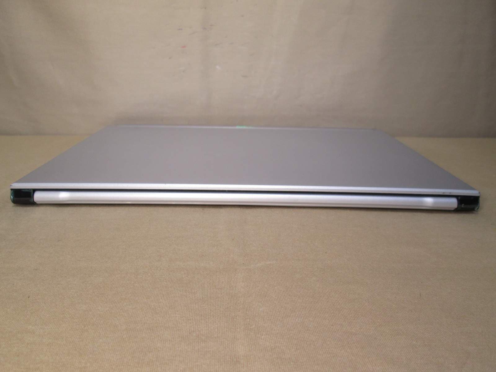 VersaPro UltraLite PC-VJ19SGZDF【SSD搭載】　Core i7 3517U　【Windows10 Home】Office [91301]