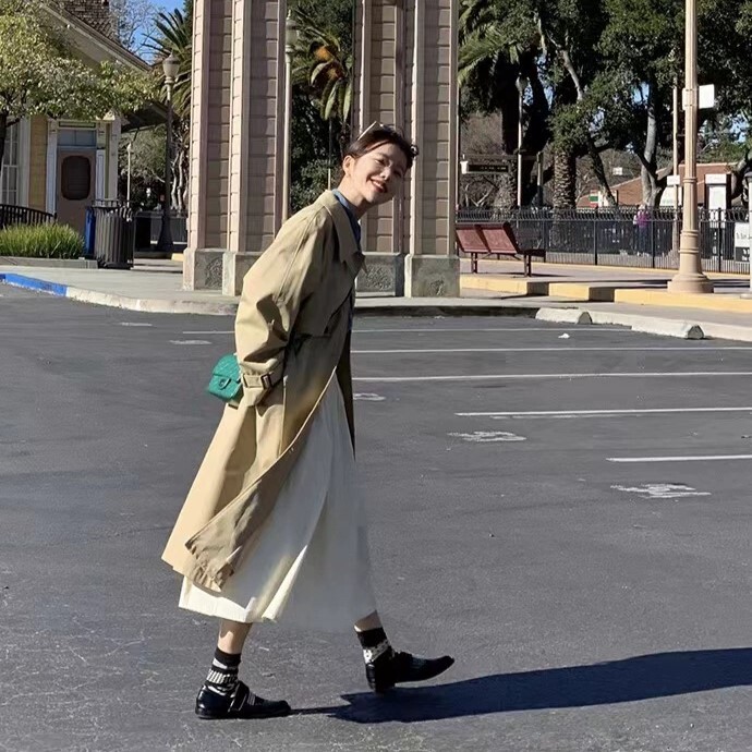 トレンチコート アウター コート 上着 ロングコート 膝下 ロング丈 長袖 Vネック 襟付き ストレート Iライン ポケット 前開き 薄手 かわいい 大人可愛い きれいめ シンプル 大人 上品 トレンチコート アウター コート 上着 ロングコート 膝下 ロング丈 長袖 Vネック 襟付き ストレート Iライン ポケット 前開き 薄手 かわいい 大人可愛い きれいめ シンプル 大人 上品