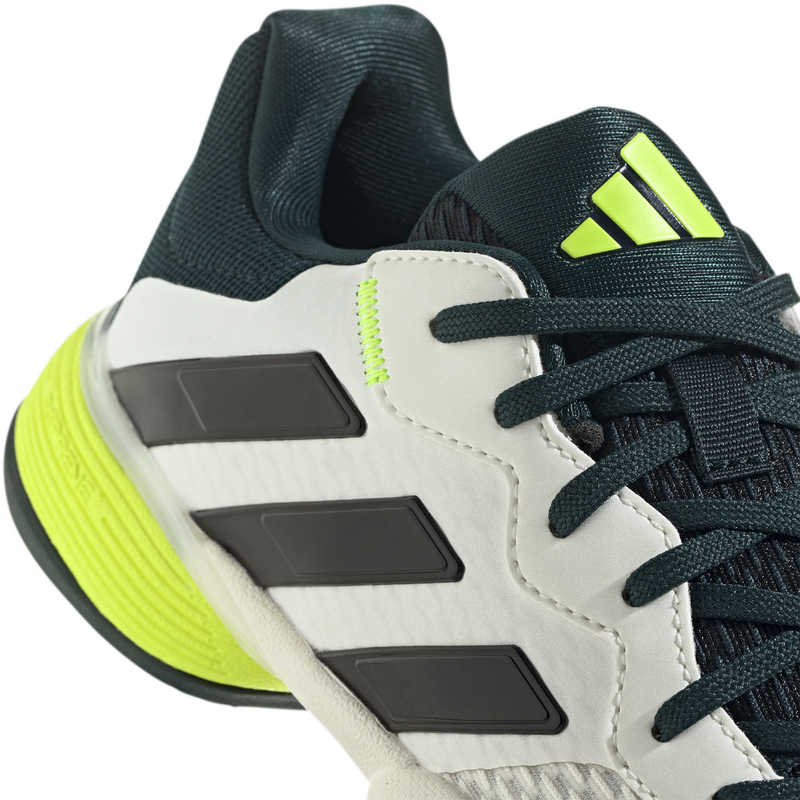 アディダス　adidas ジュニア バリケードテニスキッズ / BARRICADE TENNIS KIDS オフホワイト/コアブラック/オーロラアイビー 240 JH5126　JH5126_25FW