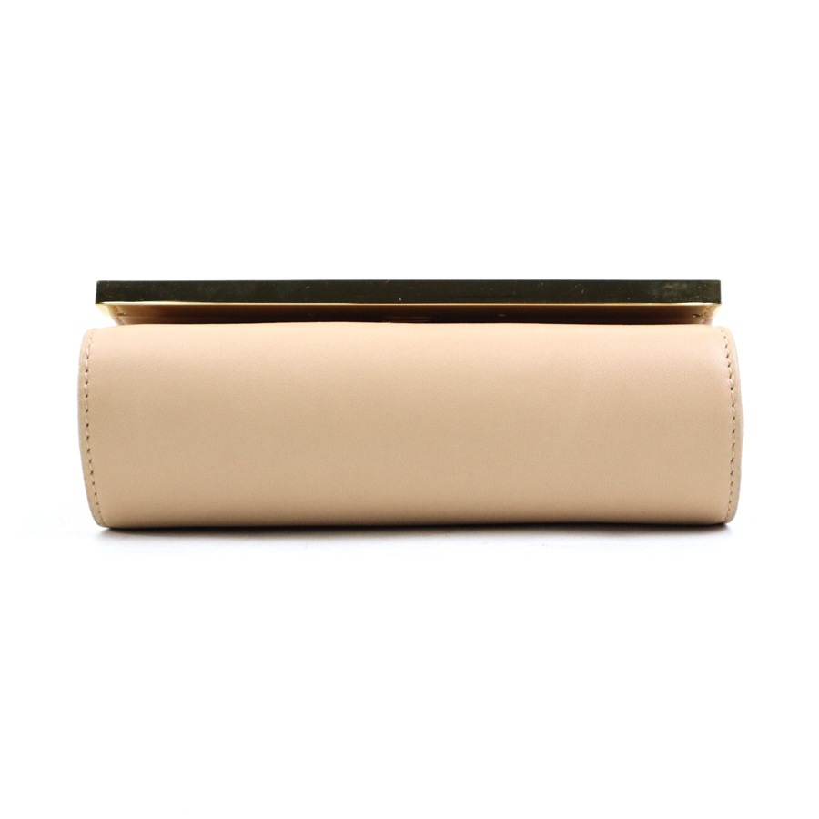 フェンディ FENDI 斜め掛けショルダーバッグ レザー/メタル ピンクベージュ/ゴールド レディース 8M0322-K47 w1044a フェンディ FENDI 斜め掛けショルダーバッグ レザー/メタル ピンクベージュ/ゴールド レディース 8M0322-K47 w1044a