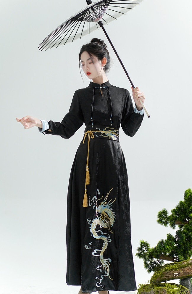 中華シャツ+ロングプリーツスカート 刺繍 中華服 中華コスプレ衣装 レディースチャイナ漢服 改良漢服唐装 コスチューム ハロウィン衣装 龍柄 タンチョウ ブラウス スカート中国時代劇 コス エスニック 中華シャツ+ロングプリーツスカート 刺繍 中華服 中華コスプレ衣装