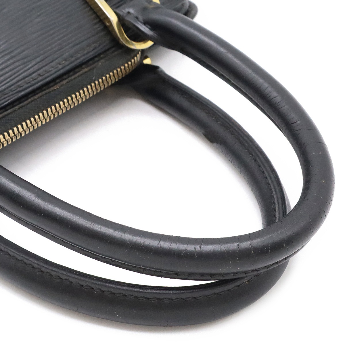 エピ ポンヌフ ハンドバッグ レザー ノワール 黒 ブラック ゴールド金具 M5205