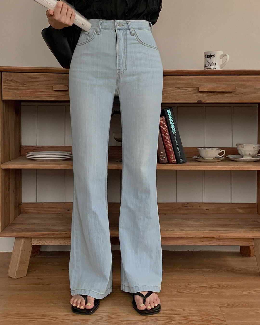 オーデンブーツカットデニムパンツ韓国ファッション レディース オーデンブーツカットデニムパンツ韓国ファッション レディース