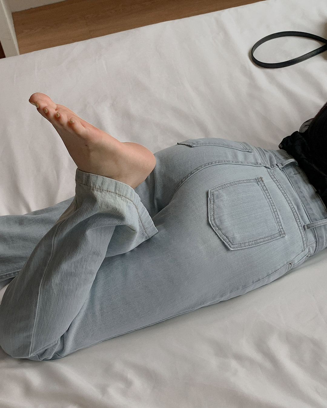 オーデンブーツカットデニムパンツ韓国ファッション レディース オーデンブーツカットデニムパンツ韓国ファッション レディース